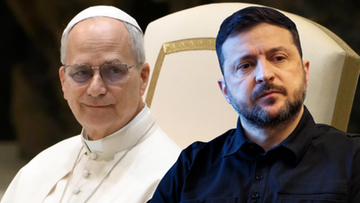 Portret papieża Franciszka w stroju papieskim i prezydenta Ukrainy Wołodymyra Zełenskiego w czarnej koszuli.