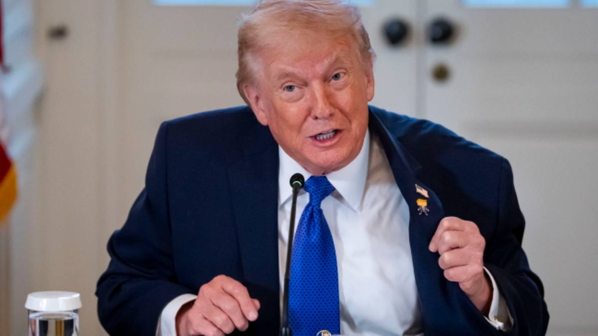 Donald Trump z nowym atrybutem. Od razu zwrócił uwagę dziennikarzy