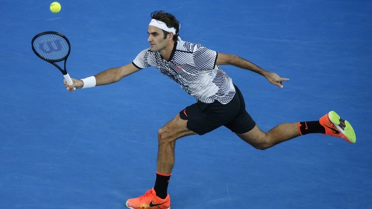 Federer nie zakończy kariery co najmniej do 2019 roku. Podpisał kontrakt