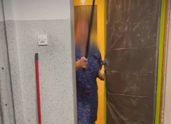 „Czarna dziura, pustka”. Nieznane nagrania Mirelli. Koleżanki nie odpuszczają.