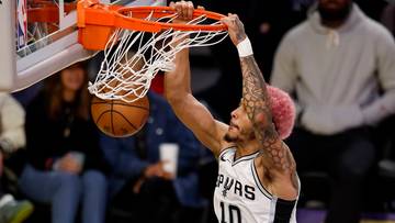 Ważna wygrana San Antonio Spurs. Kolejne minuty Jeremy'ego Sochana