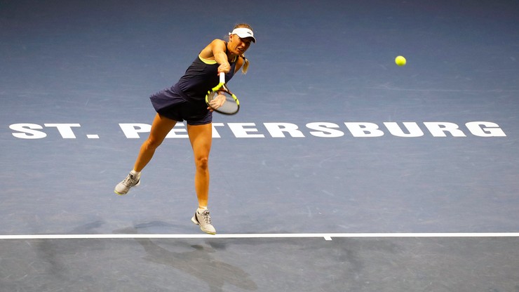 WTA w Sankt Petersburgu: Wozniacki odpadła w ćwierćfinale