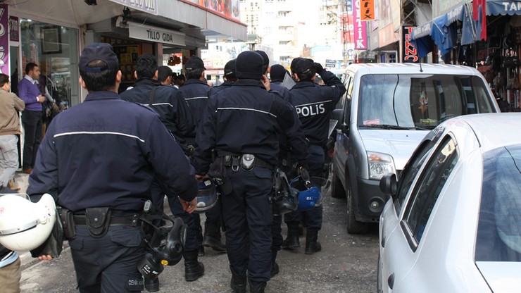Siedem osób zatrzymanych po zamachu w Stambule