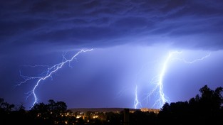 18.05.2023 05:58 W weekend będzie nie tylko gorąco. Przejdą najsilniejsze burze od początku tego roku