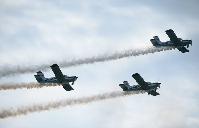Air Show w Radomiu. 76 samolotów i śmigłowców na podniebnych pokazach