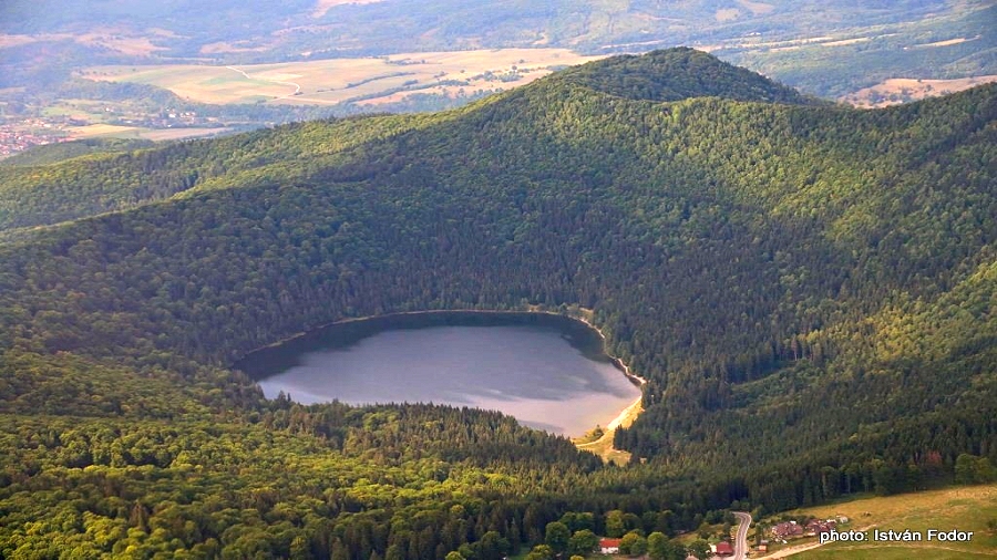 Wulkan Ciomadul w Rumunii. Fot. Twitter / Istvan Fodor.