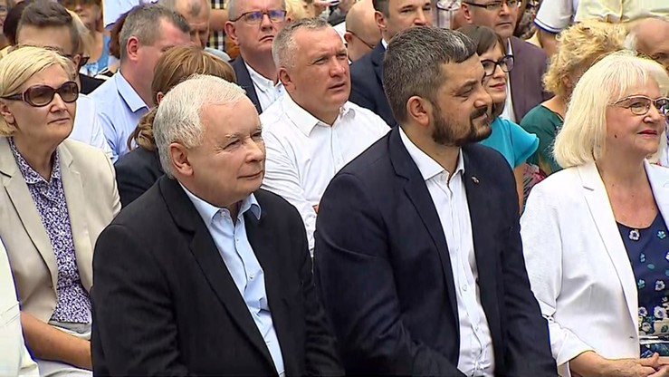 Kaczyński rozpoczyna objazd po Polsce. "Prezes będzie chciał odwiedzić każdy okręg wyborczy"
