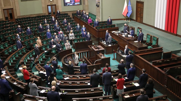 Sejm wznowił obrady. Nie będzie głosowania ws. OFE