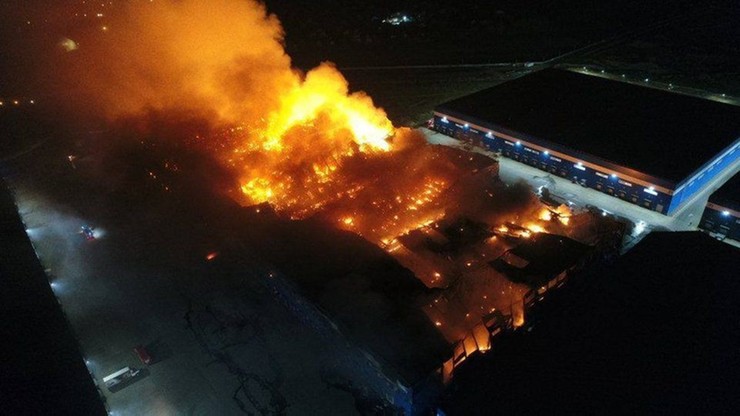 Rosja. Wielki pożar pod Moskwą. Płoną magazyny prokremlowskiego wydawnictwa