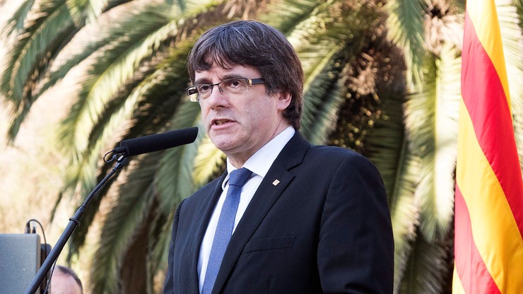Puigdemont napisał do premiera Hiszpanii. Nie wyjaśnił, czy ogłosił niepodległość Katalonii