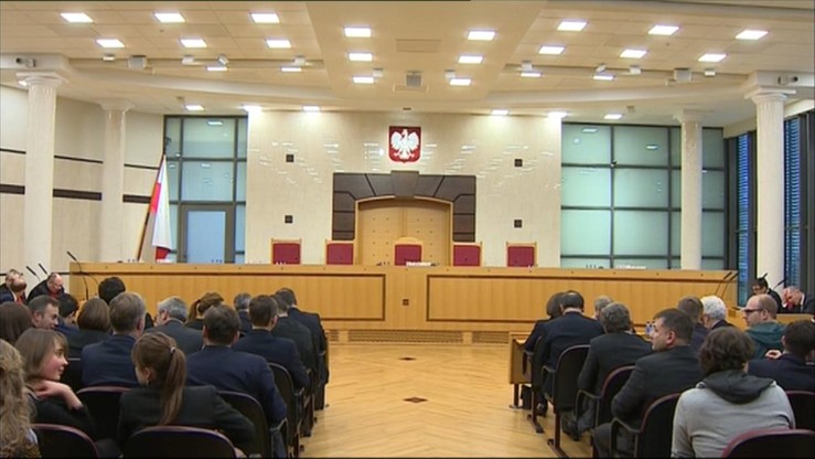 Sędziowie Rzepliński i Biernat wyłączeni z rozprawy w sprawie ustawy o TK 9 grudnia