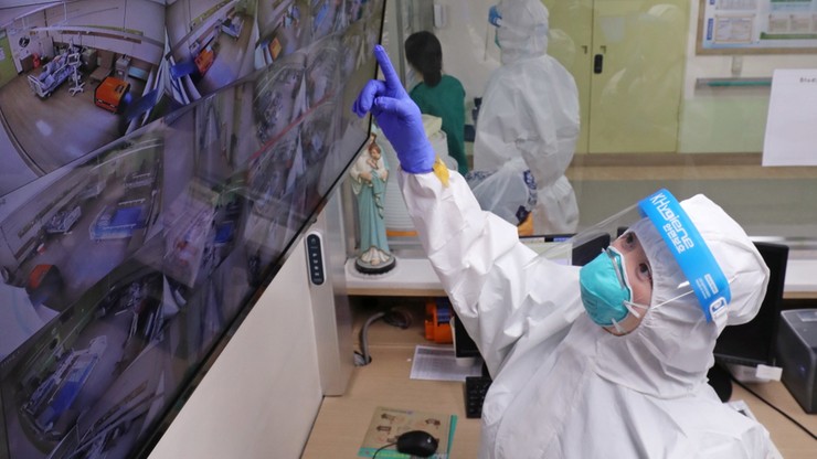 Francja. Najwięcej nowych infekcji od początku pandemii - ponad 94 tys.