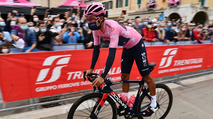 Giro d'Italia: Etapowy sukces Lorenzo Fortunato, Egan Bernal umocnił się na prowadzeniu