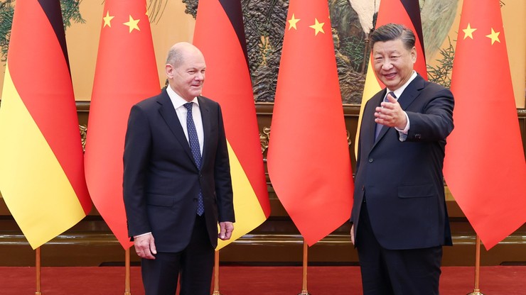 Olaf Scholz w Chinach. Pierwsza od trzech lat wizyta przywódcy kraju G7 w Pekinie