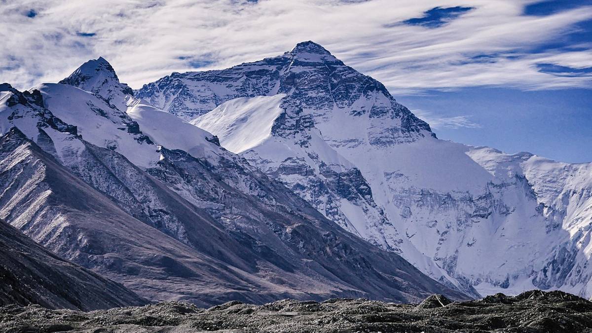 Akcja ratownicza na Mount Everest. Zamieć uwięziła ponad 200 osób