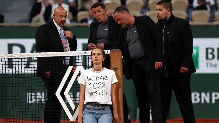 Protest w drugim półfinale Rolanda Garros
