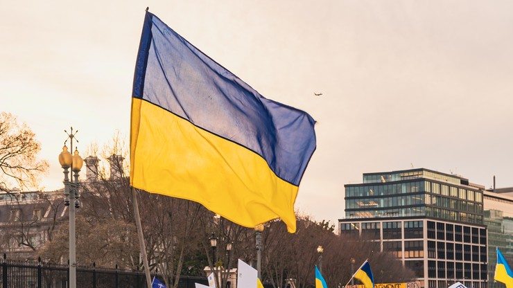 Na Ukrainę czy do Ukrainy? Opinia Rady Języka Polskiego