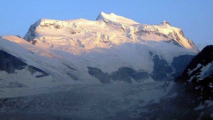 Szwajcaria. 9 rannych i 2 ofiary śmiertelne po oderwaniu się części lodowca na Grand Combin