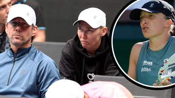 Zdjęcie przedstawia collage z dwoma ujęciami Igi Świątek i jej byłego trenera Wima Fissette.