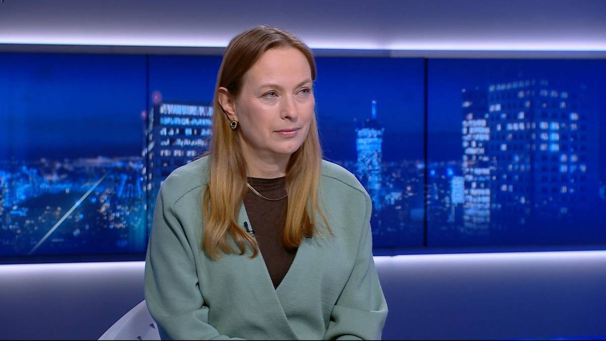 Катажина Пелчиньска-Наленч в фильме "Гость событий". Смотреть с 19:15