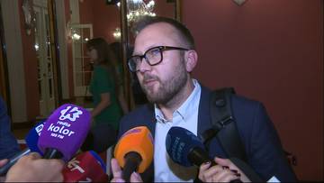 "Nie będę twarzą takich scen". Wiceprezydent Warszawy rezygnuje