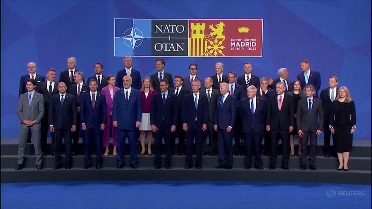 Szczyt NATO. Przyjęto nową koncepcję strategiczną. "Niepodległa Ukraina jest kluczowa"