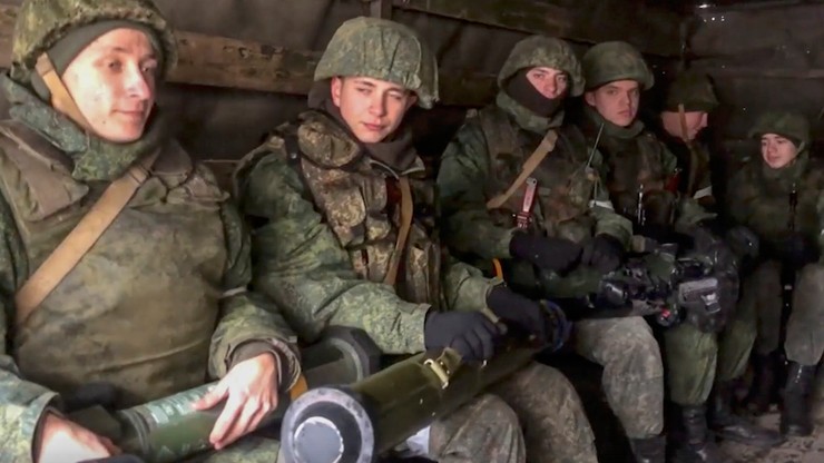 Wojna w Ukrainie. Rosyjscy żołnierze dezerterują i uciekają z pola bitwy