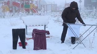 22.01.2024 05:56 Na Syberii tak potworny mróz, że wilgotne ubrania zamarzają w ciągu minuty [WIDEO]