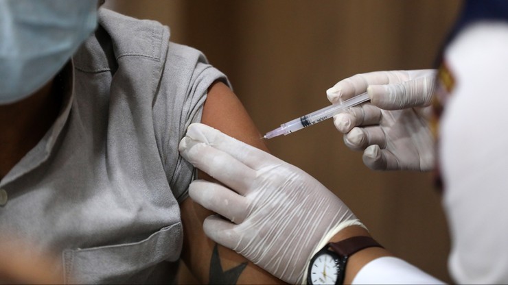 Włochy. Rekordową liczbę ponad 4,5 mln szczepień przeciw COVID-19 wykonano w ciągu tygodnia