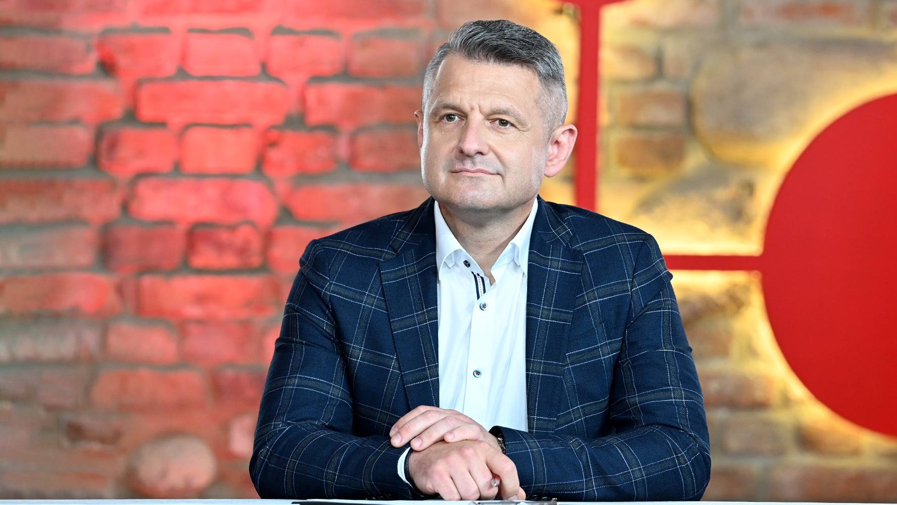Krzysztof Kobyliński zdradza jakie przedmioty warto kupić - Polsat.pl