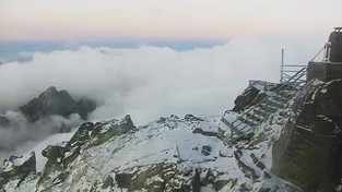 11.09.2022 05:56 W Tatry zawitała zima. Szczyty pierwszy raz w tym sezonie zabieliły się. Zobacz to na zdjęciach