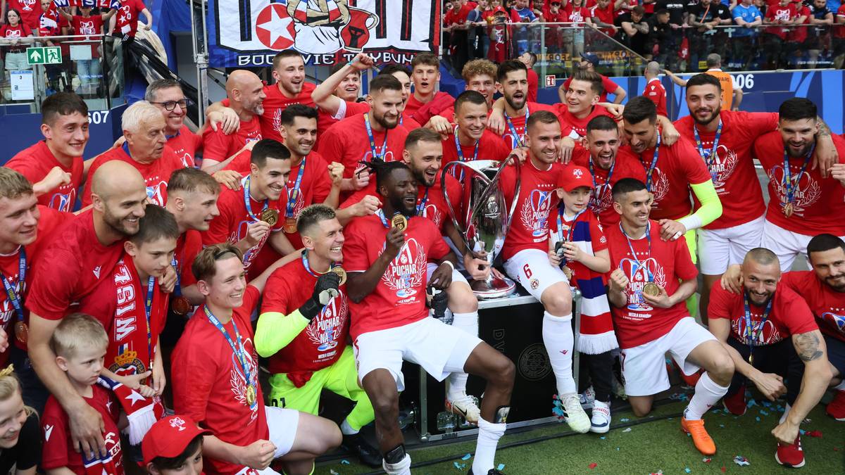 Excitement at last!  Polish Fortuna Cup for Wisła Kraków