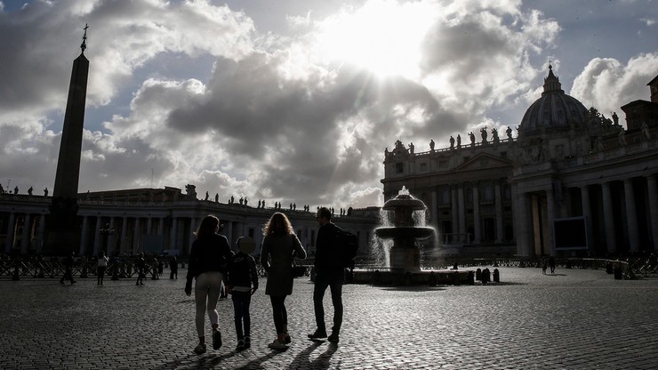 Hierarchy z Watykanu nie wpuszczono na uniwersytet. Z powodu koronawirusa