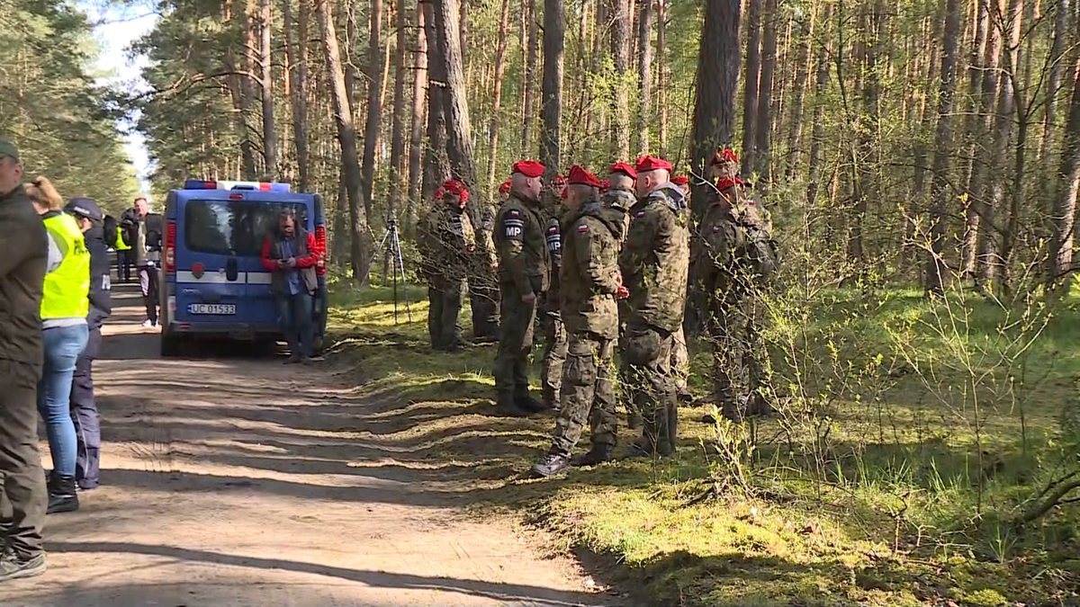 Nieoficjalnie Polsat News: Obiekt, który spadł w lesie pod Bydgoszczą to rosyjski pocisk Ch-55