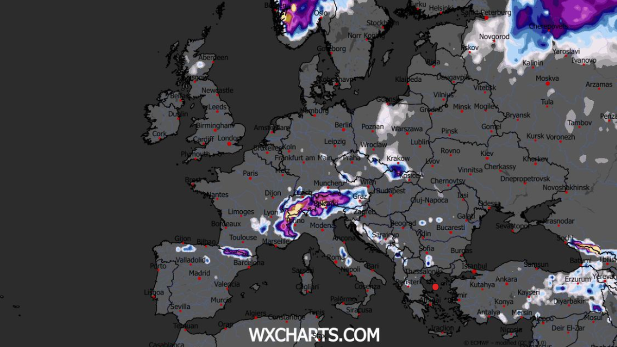 W okolicach 6 grudnia na północy Polski wciąż może leżeć kilkucentymetrowa warstwa śniegu