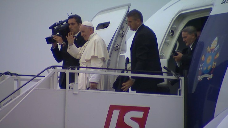 Papież Franciszek zakończył wizytę w Polsce. Już jest w Rzymie