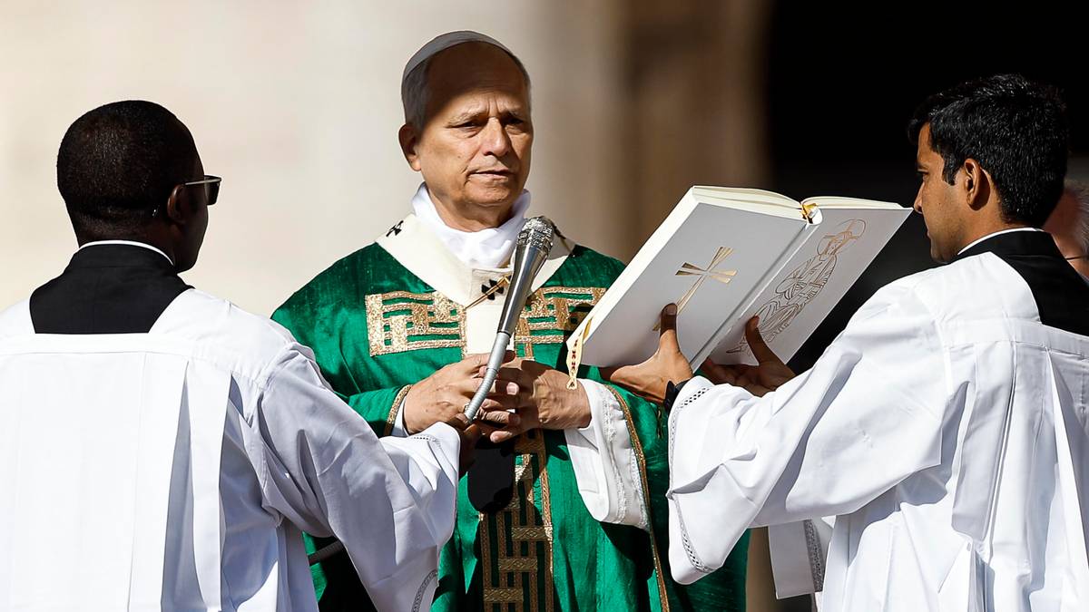 Papież zwrócił się do katechetów z Polski. Mówił o "stawianiu czoła trudnym wyzwaniom"