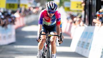 Spadek Niewiadomej w Tour de France, kolejna wygrana Wiebes