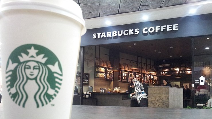 Rosja: Starbucks wycofuje się z rosyjskiego rynku. Pomoże jednak pracownikom