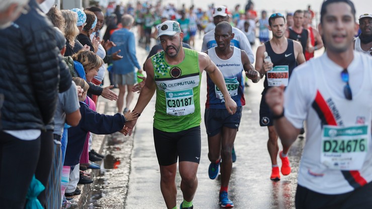 Maraton w Londynie: Ponad miliard funtów na cele charytatywne