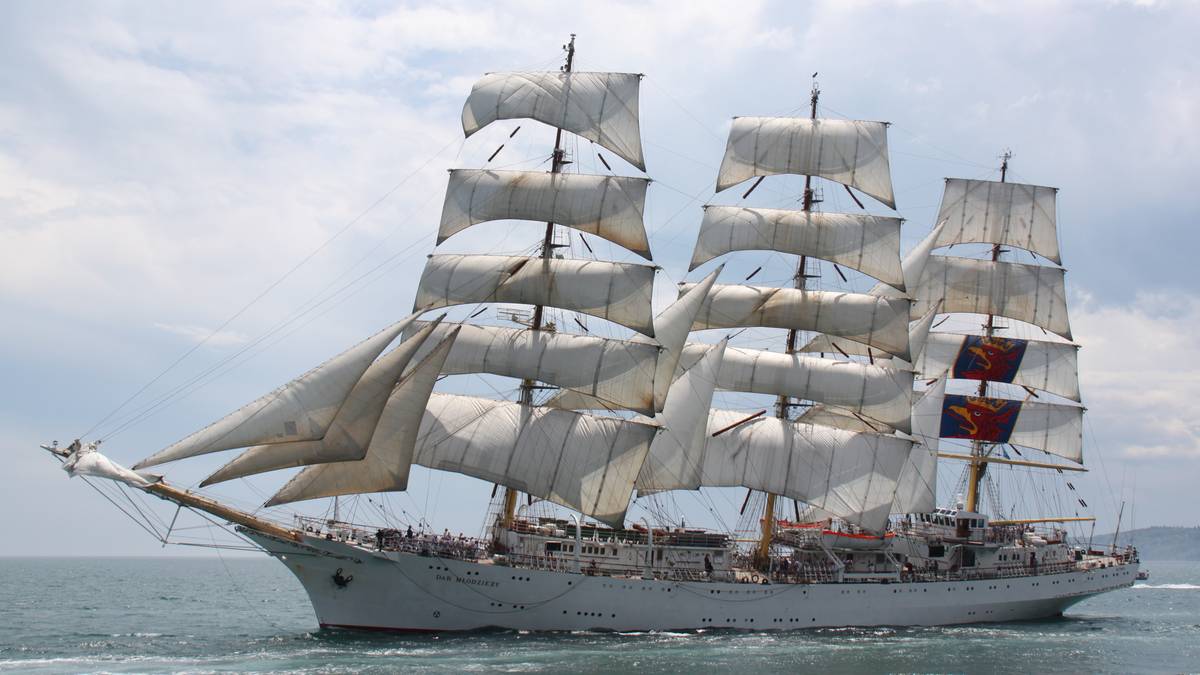 Polski gest na 250-lecie niepodległości USA. "Dar Młodzieży" wyruszy w historyczny rejs