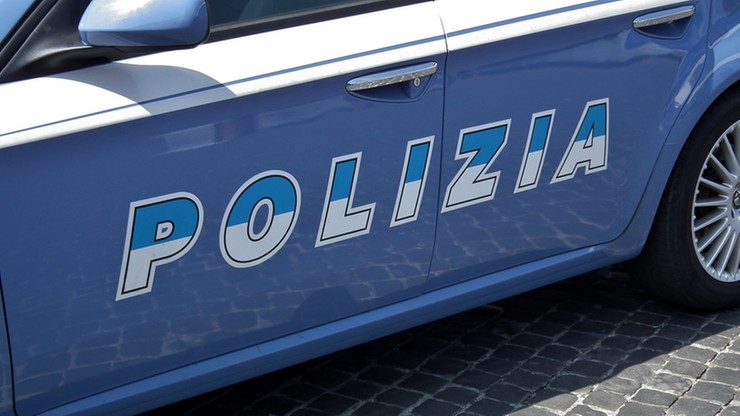 Eksplozja ładunku wybuchowego we Florencji. Ranny policjant