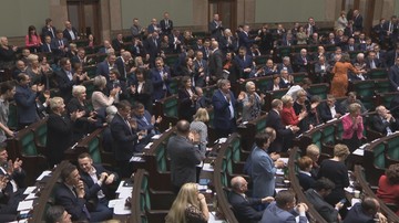 Punkt dotyczący nowej matrycy VAT zdjęty z porządku obrad Sejmu. "Jarosław, Jarosław..."