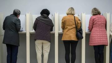Wyniki tuż po zakończeniu wyborów. Oto jak działa exit poll