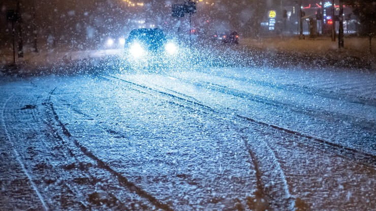 Ostrzeżenie. Śnieżyce uderzą w Warszawę? Niepokojące prognozy synoptyków
