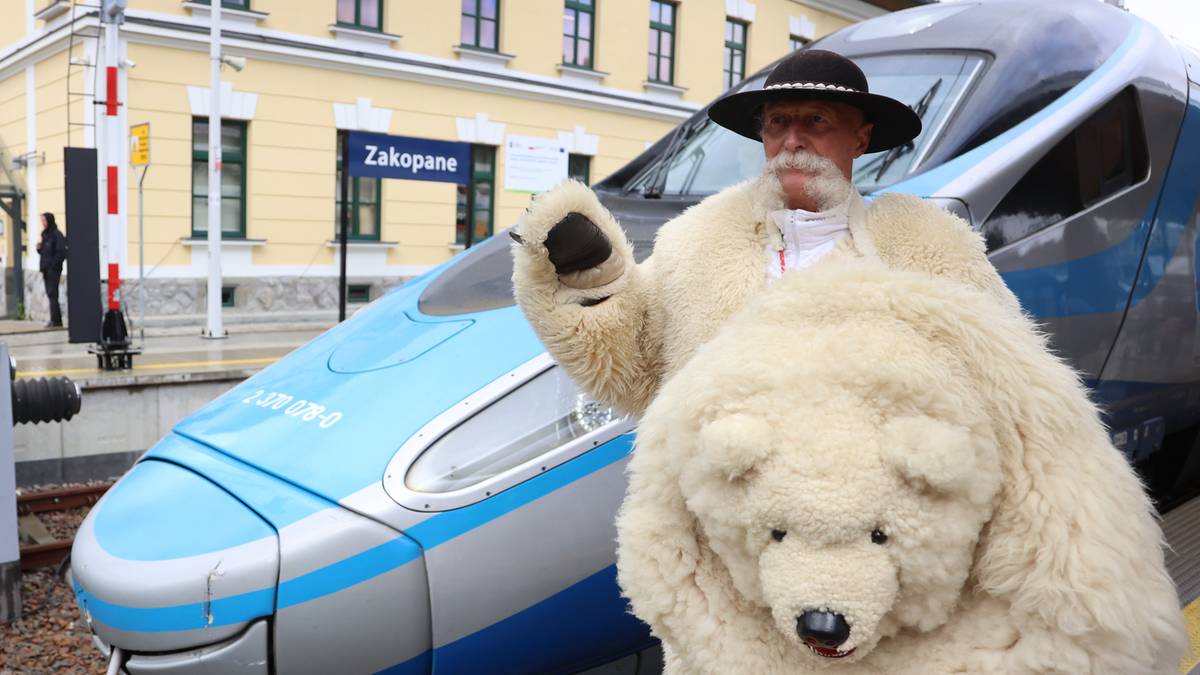 Pendolino po raz pierwszy w Zakopanem. "Śniadanie nad morzem, kolacja pod Tatrami"