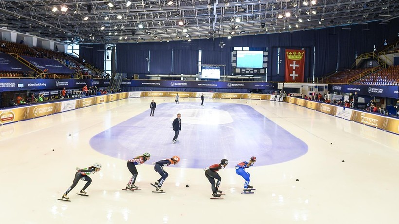 PŚ w łyżwiarstwie szybkim: Bloemen najszybszy na 10 000 m