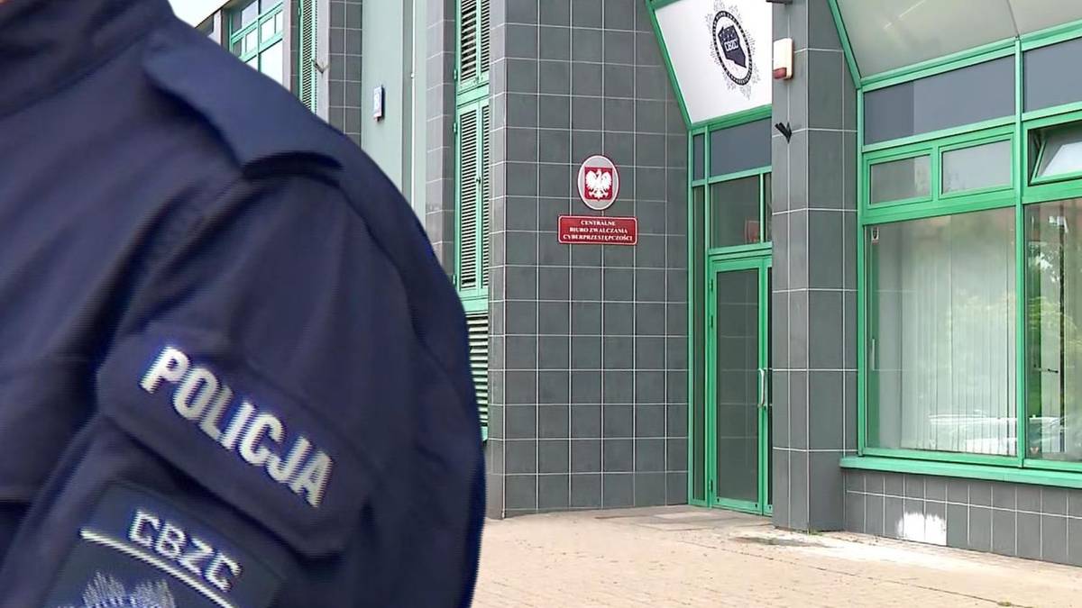 Atak na policjantów w Warszawie. Jest decyzja sądu