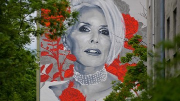 Nowy mural Kory. Obok niego urosną róże
