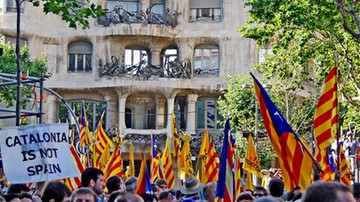 Hiszpański rząd przestrzega przed organizacją referendum w Katalonii